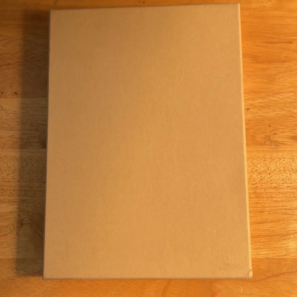 NIB iPad Smart Keyboard 🎹 size 9. 7